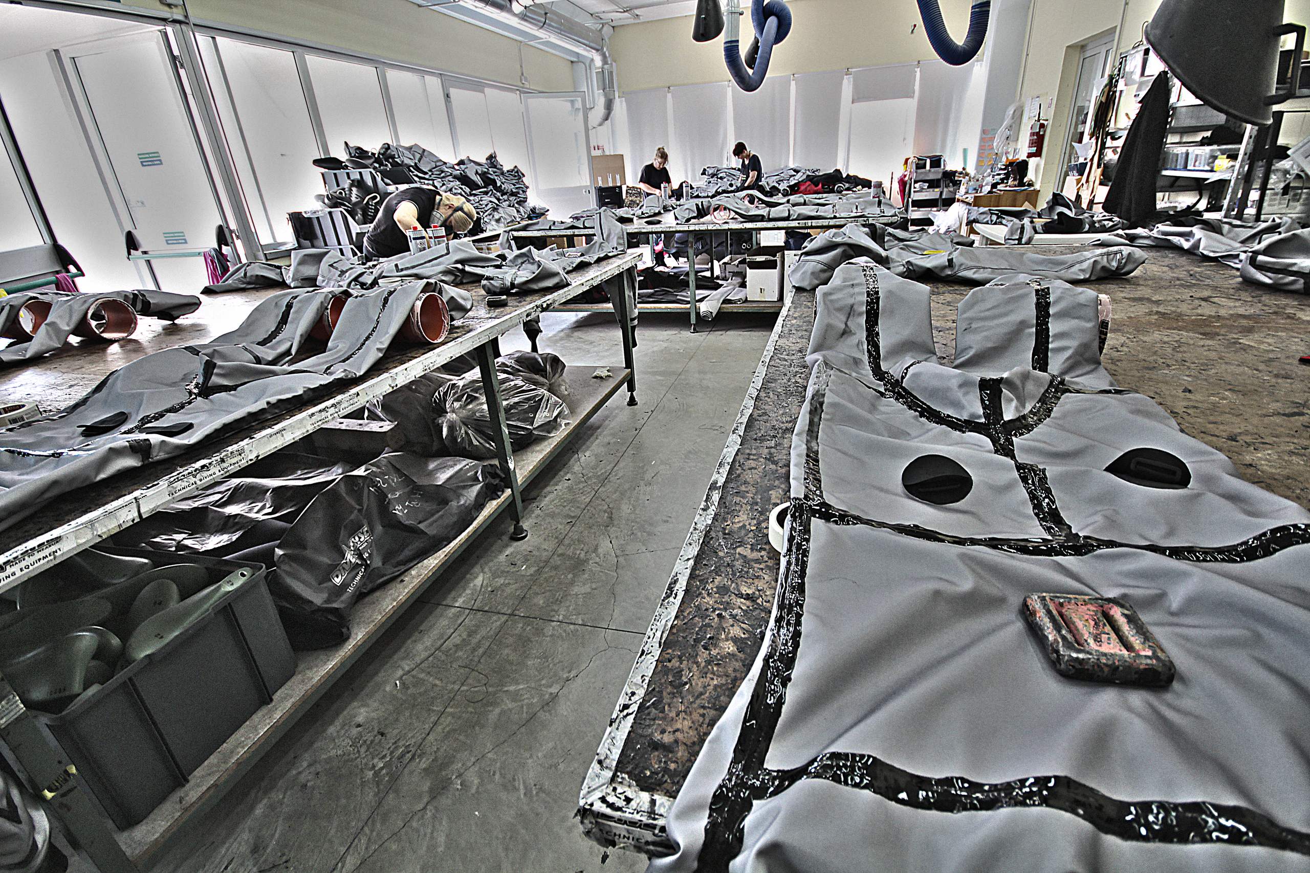 DiveSystem Company: dry suits production