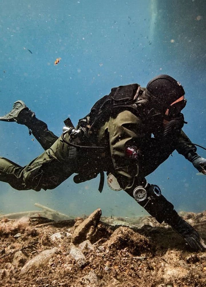 Combat diver underwater
