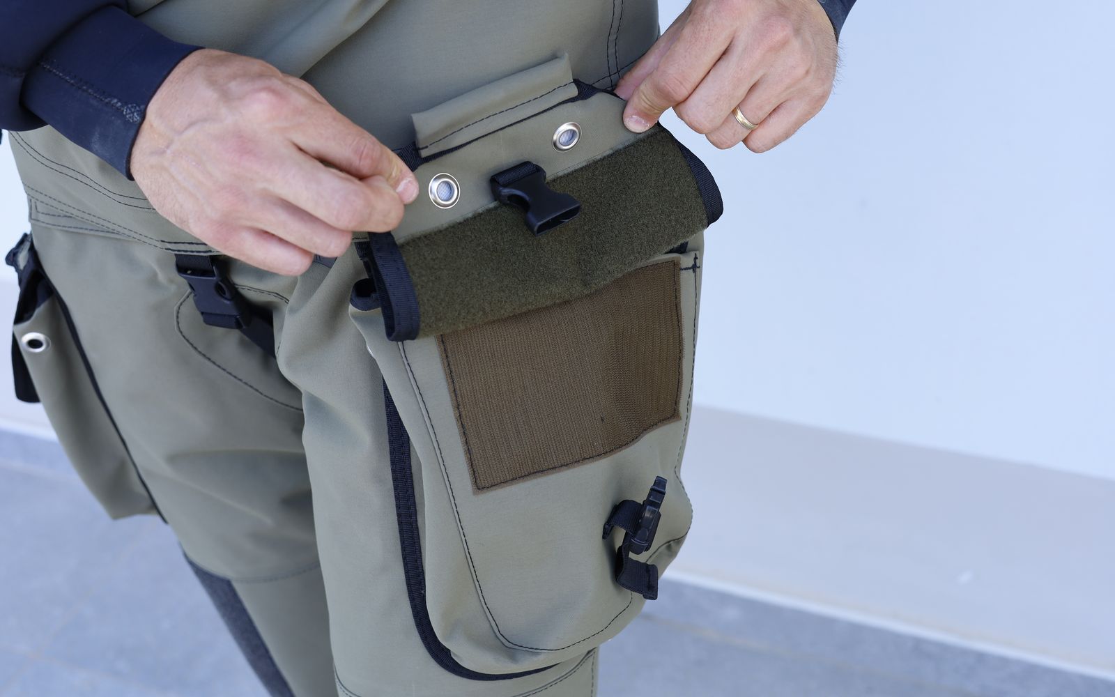 DiveSystem MilPro Ranger surface suit, in use