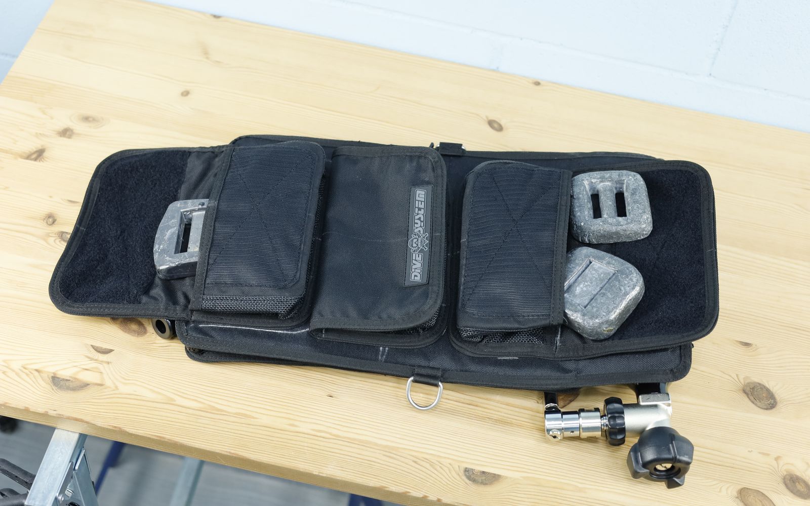 DiveSystem MilPro LEGIO dry backpack + BCS, BCS open: weight pockets and inflation kit