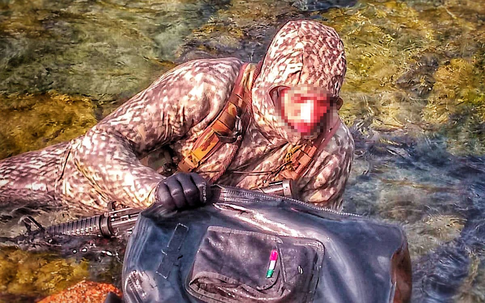 DiveSystem MilPro Surface dry backpack, in use