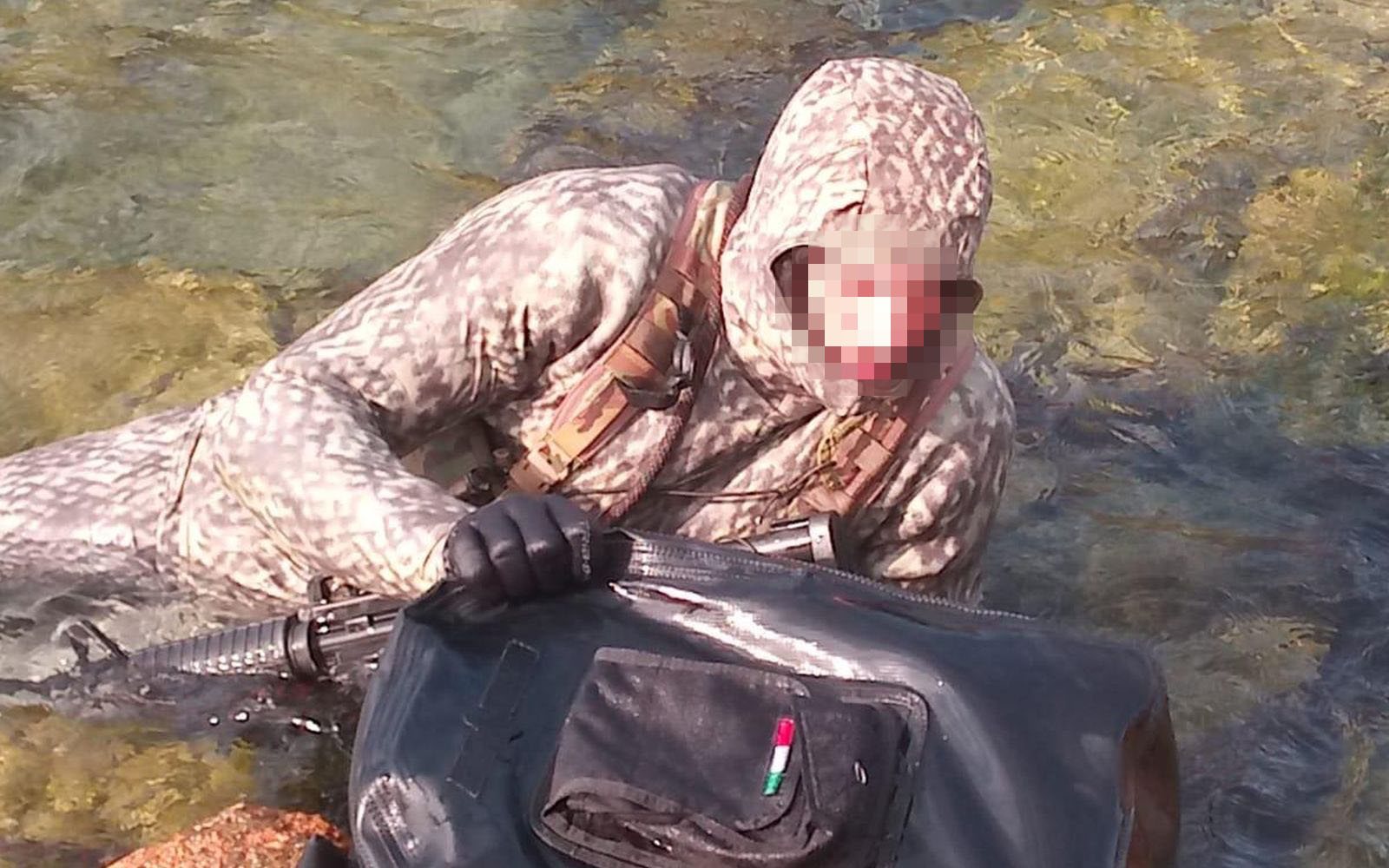DiveSystem MilPro Surface dry backpack, in use