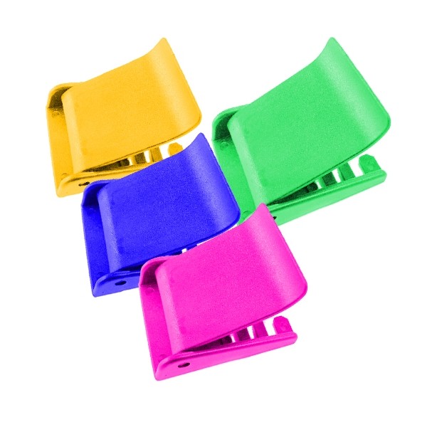Plastic weight belt buckle